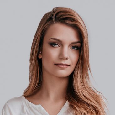 Emily R.
